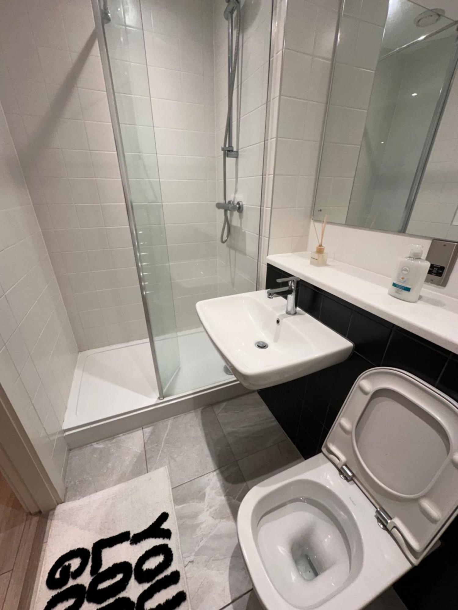 Park Central Liverpool Apartment Esterno foto