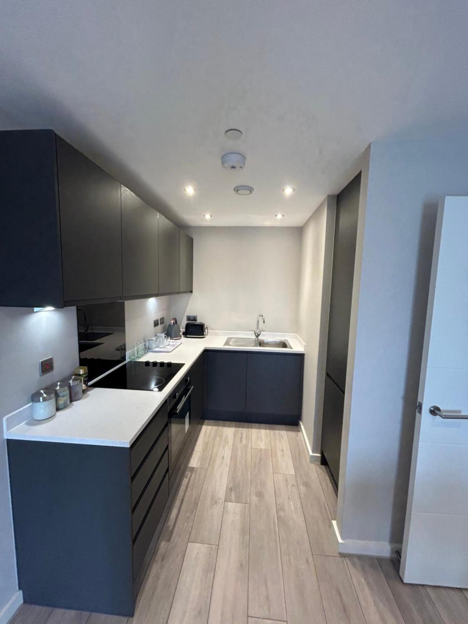 Park Central Liverpool Apartment Esterno foto